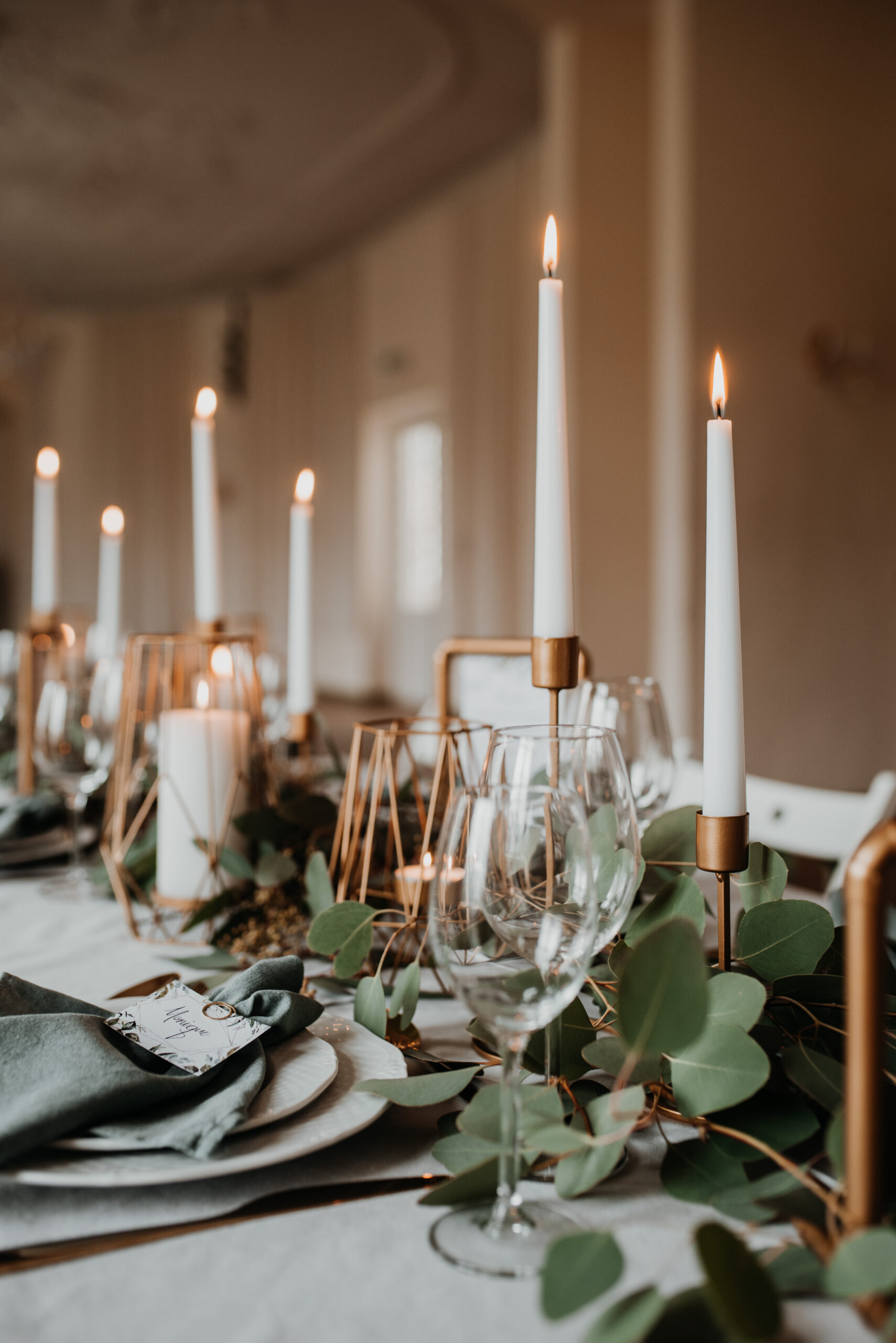 Tischdekoration Greenery Wedding im Schloss Stolpe