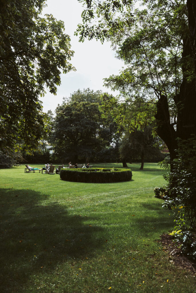 Gutspark des Gutshaus Stolpe in Mecklenburg-Vorpommern